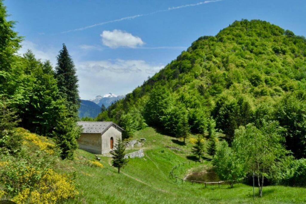Appartamento Panoramico Casa Gerro Averara Buitenkant foto